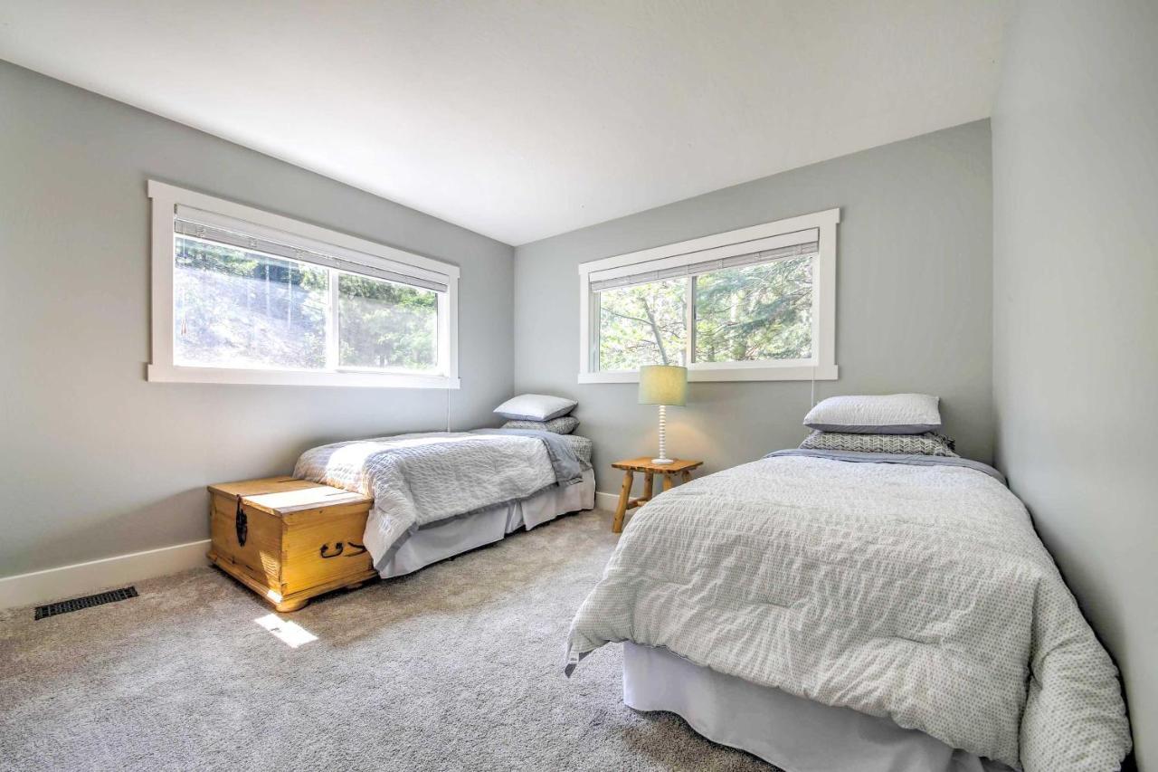 Gorgeous Lake Arrowhead Retreat Game Room And Deck Экстерьер фото